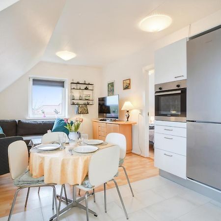 Lovely Top Floor Apart Copenhagen Near Airport, Metro And The Beach Bagian luar foto