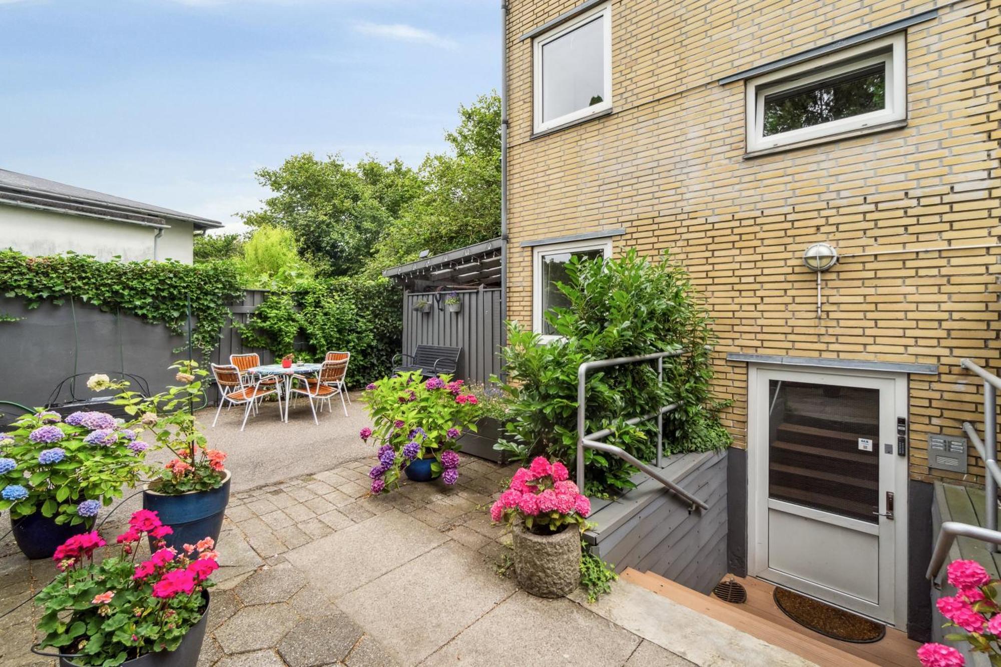 Lovely Top Floor Apart Copenhagen Near Airport, Metro And The Beach Bagian luar foto